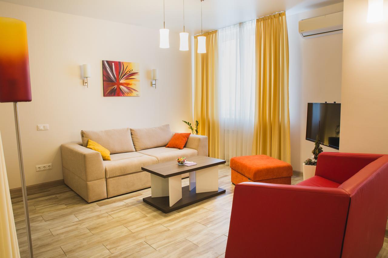 Apartments "Pleasure" Kiev Ngoại thất bức ảnh