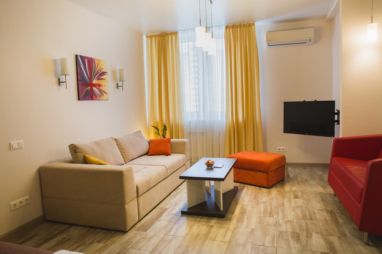 Apartments "Pleasure" Kiev Ngoại thất bức ảnh
